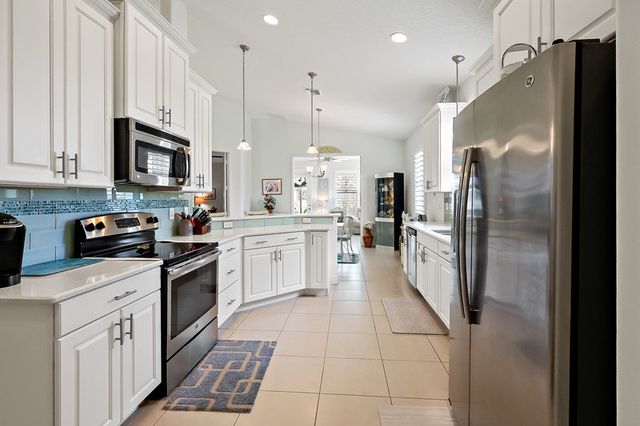 645 Gossamer Wing Way, Sebastian, FL 32958