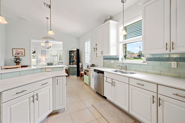 645 Gossamer Wing Way, Sebastian, FL 32958