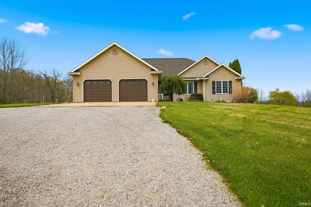 11505 E 850 N, Kendallville, IN 46755