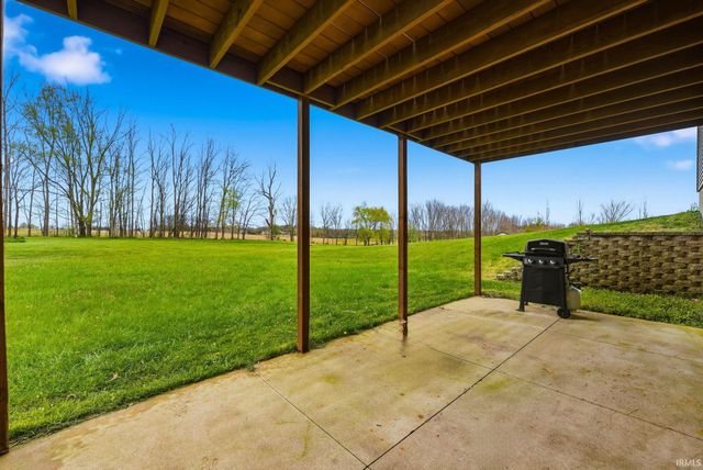 11505 E 850 N, Kendallville, IN 46755