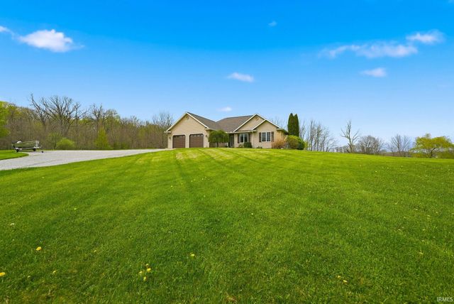 11505 E 850 N, Kendallville, IN 46755