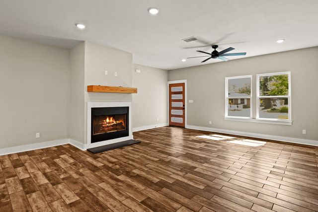226 Moreland, Pittsburg, TX 75686