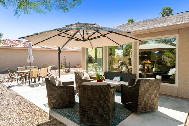 26613 S EASTLAKE Drive, Sun Lakes, AZ 85248