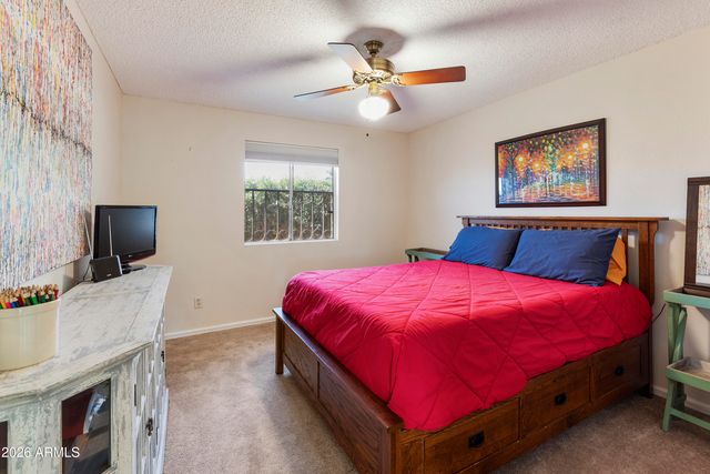 26613 S EASTLAKE Drive, Sun Lakes, AZ 85248