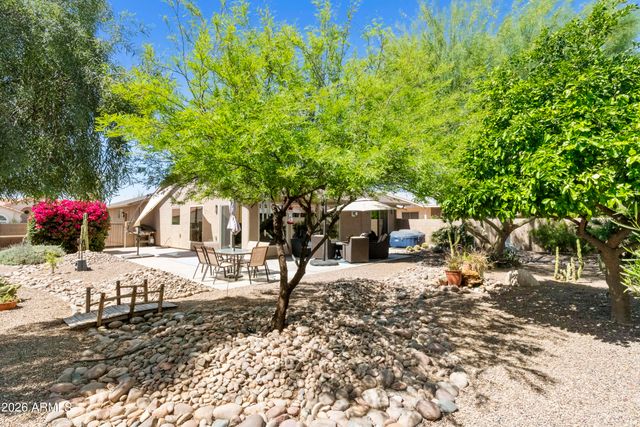26613 S EASTLAKE Drive, Sun Lakes, AZ 85248