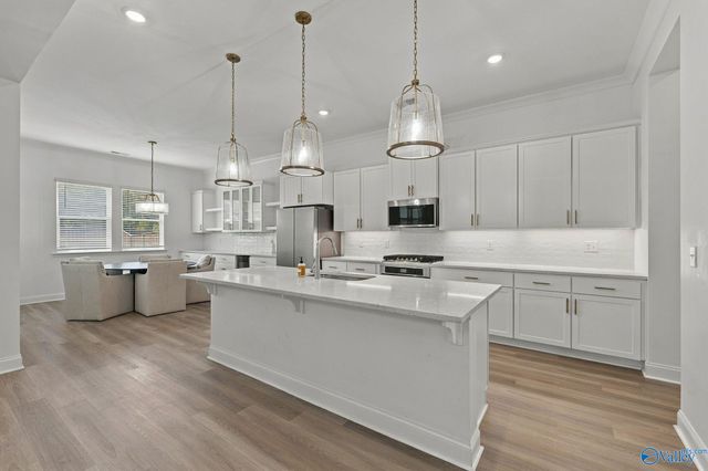 326 Merrydale Drive, Huntsville, AL 35811