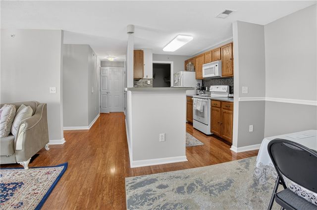 1720 Waterstone Boulevard 207, Miamisburg, OH 45342