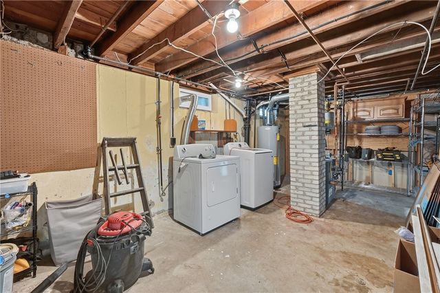 99 Potomac Road, Warwick, RI 02888