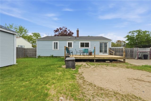 99 Potomac Road, Warwick, RI 02888