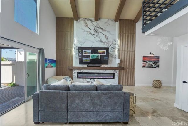 2431 Victoria Ave, Oxnard, CA 93035
