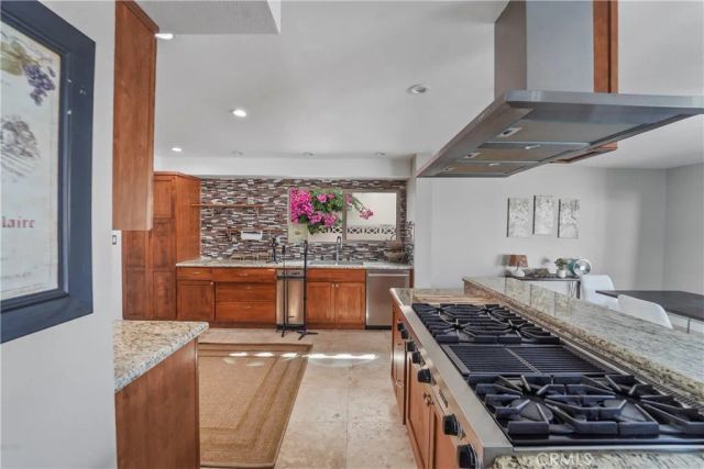 2431 Victoria Ave, Oxnard, CA 93035