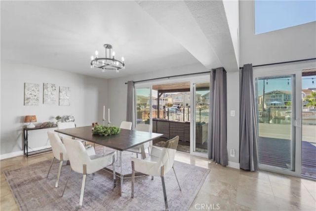 2431 Victoria Ave, Oxnard, CA 93035