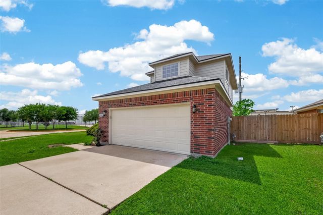 5511 Bear Paw Circle, Katy, TX 77449