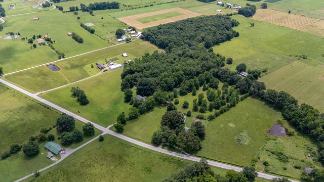 228 Campbellsville Pike, Ethridge, TN 38456