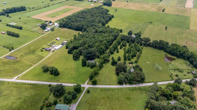 228 Campbellsville Pike, Ethridge, TN 38456