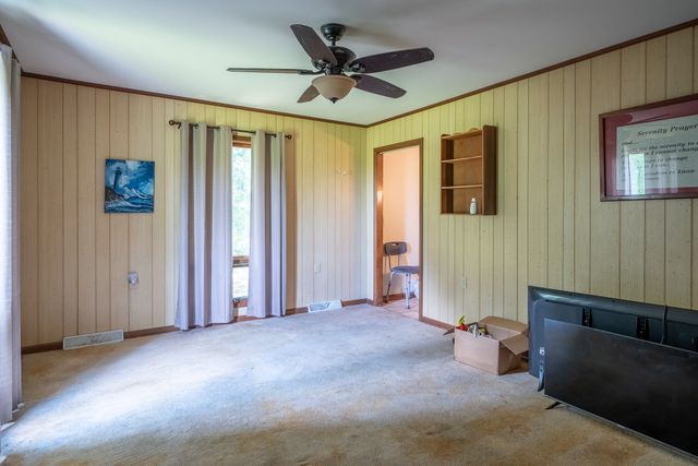 228 Campbellsville Pike, Ethridge, TN 38456