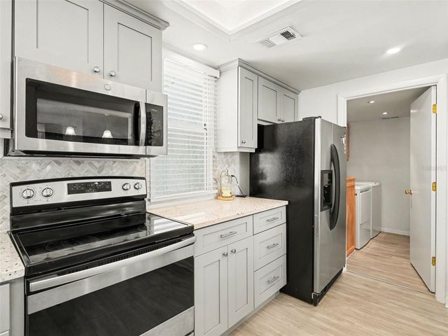 5174 MARSH FIELD LANE 86, Sarasota, FL 34235