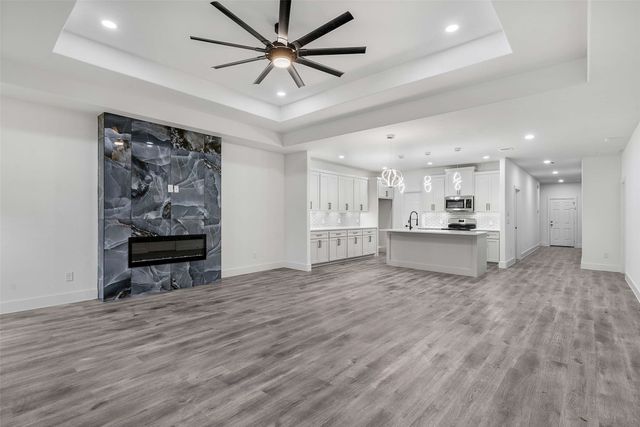 2827 Fernwood Avenue, Dallas, TX 75216