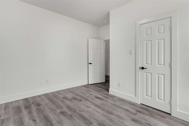 2827 Fernwood Avenue, Dallas, TX 75216