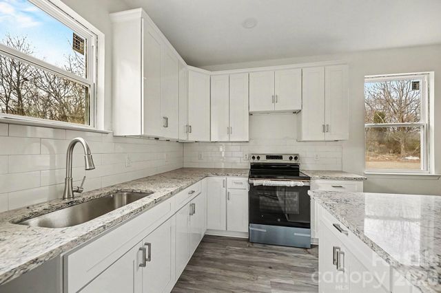 113 W Spencer Street, East Spencer, NC 28039