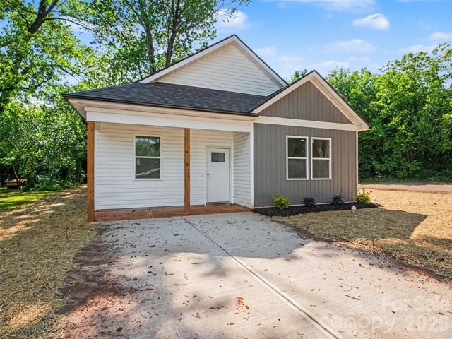 113 W Spencer Street, East Spencer, NC 28039