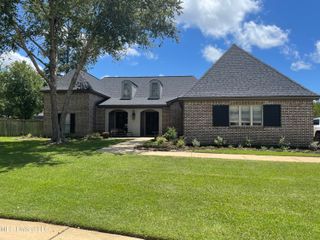 148 W Legacy Drive, Brandon, MS 39042