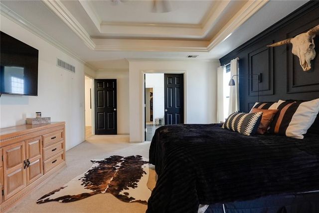 1124 Aspen Drive, Liberty, MO 64068