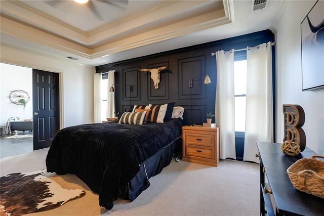 1124 Aspen Drive, Liberty, MO 64068