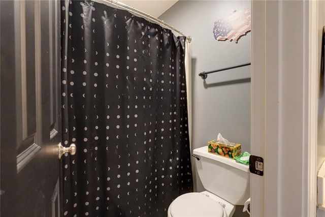 1124 Aspen Drive, Liberty, MO 64068