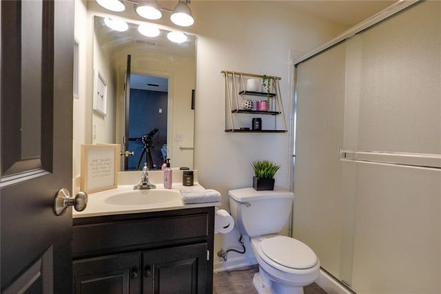 1124 Aspen Drive, Liberty, MO 64068