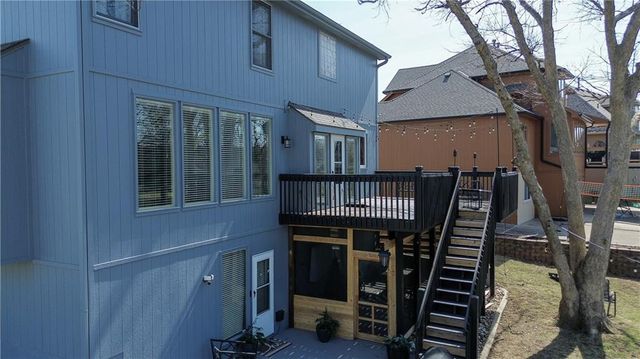 1124 Aspen Drive, Liberty, MO 64068