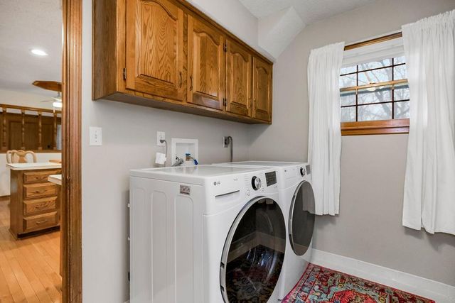 7317 N Nevada Avenue, Parkville, MO 64152