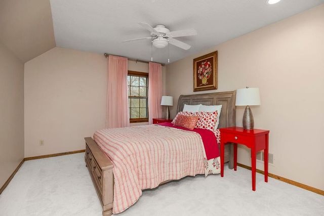 7317 N Nevada Avenue, Parkville, MO 64152