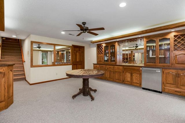 7317 N Nevada Avenue, Parkville, MO 64152