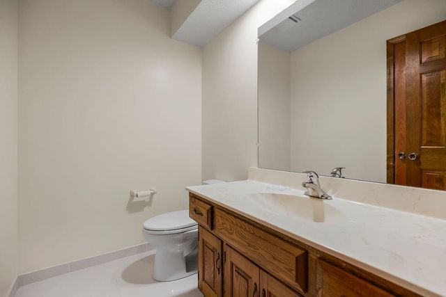 7317 N Nevada Avenue, Parkville, MO 64152