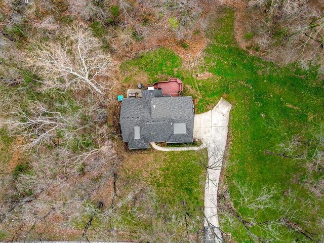 7317 N Nevada Avenue, Parkville, MO 64152