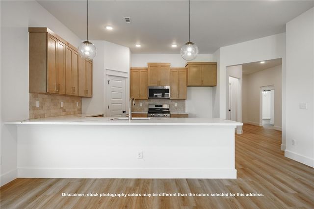 2610 Goldspur Court, Centerton, AR 72712