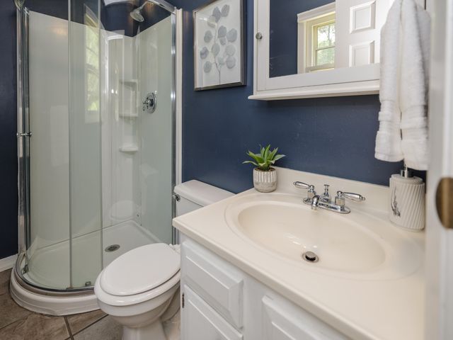 5088 Driftwood Avenue, Kalamazoo, MI 49009