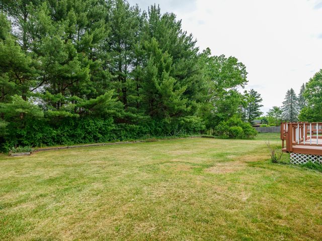 5088 Driftwood Avenue, Kalamazoo, MI 49009