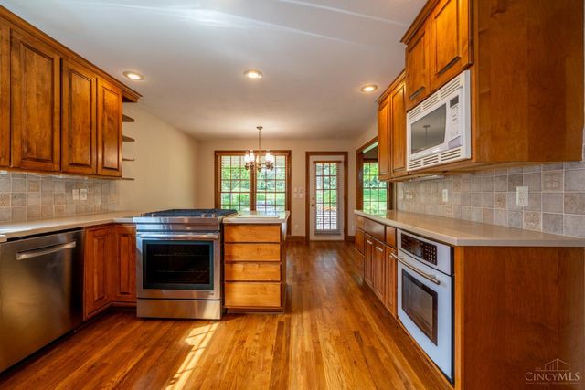 185 Barrington Village Drive, Beavercreek Twp, OH 45385