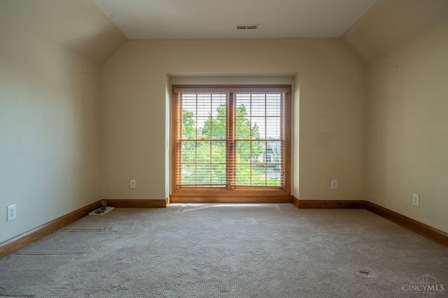 185 Barrington Village Drive, Beavercreek Twp, OH 45385