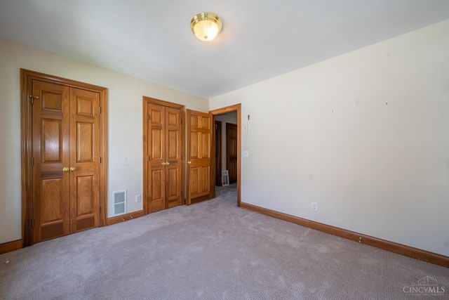 185 Barrington Village Drive, Beavercreek Twp, OH 45385
