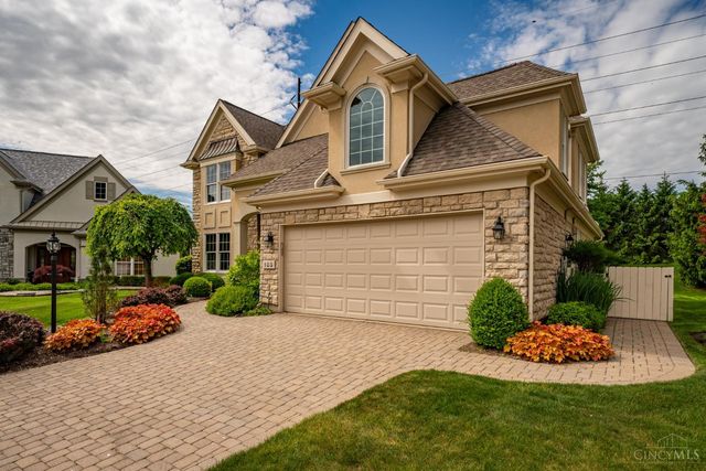 185 Barrington Village Drive, Beavercreek Twp, OH 45385