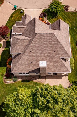 185 Barrington Village Drive, Beavercreek Twp, OH 45385