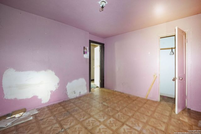 1119 N Gevers St, San Antonio, TX 78202