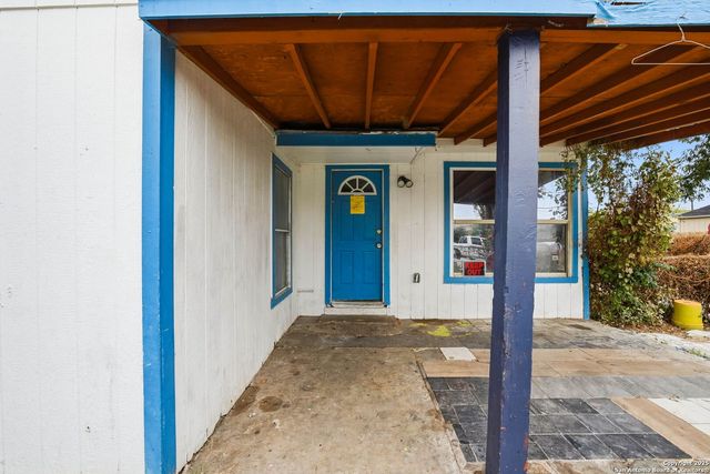 1119 N Gevers St, San Antonio, TX 78202