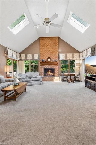 1467 Victory Hill RD, Hayes, VA 23072