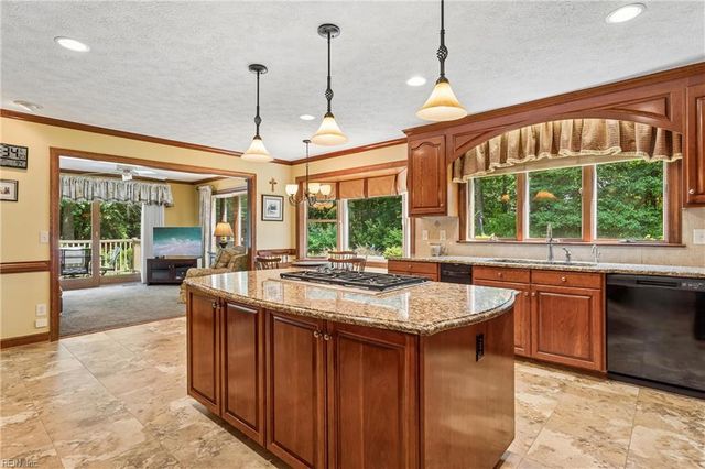 1467 Victory Hill RD, Hayes, VA 23072