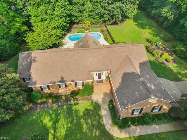 1467 Victory Hill RD, Hayes, VA 23072