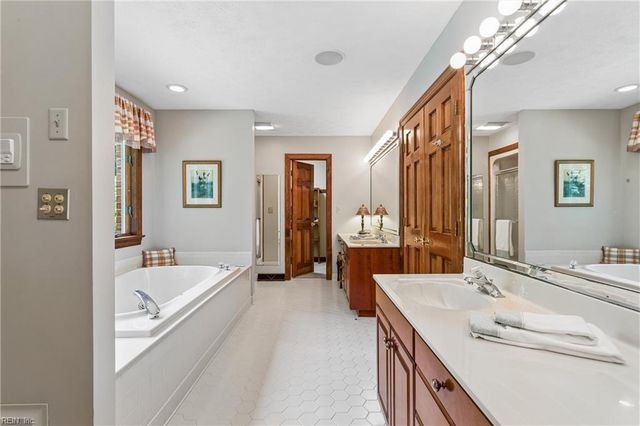 1467 Victory Hill RD, Hayes, VA 23072